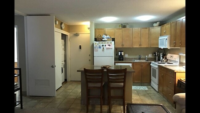 Photo - 2140 Kuhio Ave Unit 1411