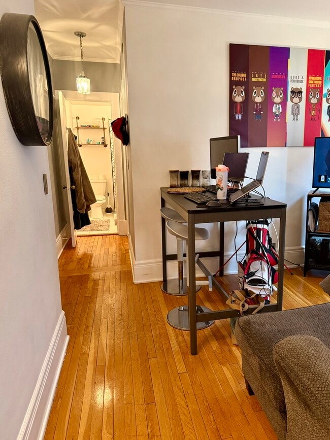 Unit 4 - Grand Victoria Flats Unit 4