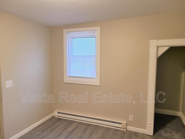Photo - 407 E Olive St Unit C