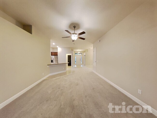 Photo - 14502 Dunrobin Dr