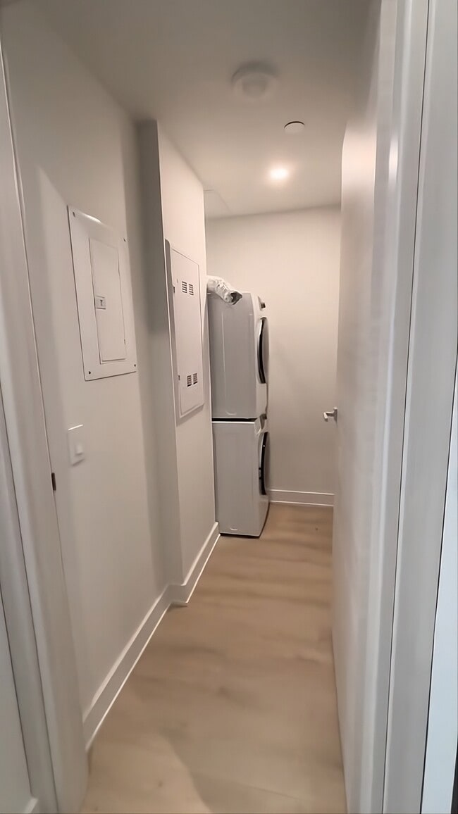 Photo - 199 Rideau St Unit 2401