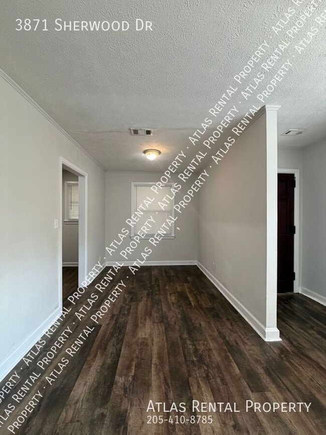 Photo - 3871 Sherwood Dr