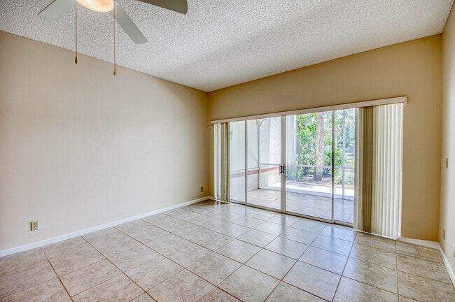 Photo - 106 Cypress Point Dr