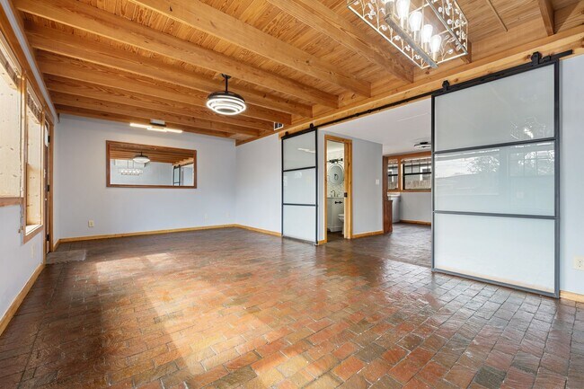 Photo - Heart of Durham 3 bed, 2.5 bath townhome blends charm, comfort & convenience