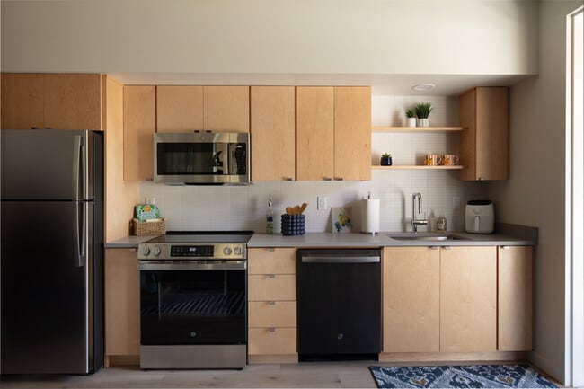 Photo - 174 Garfield St