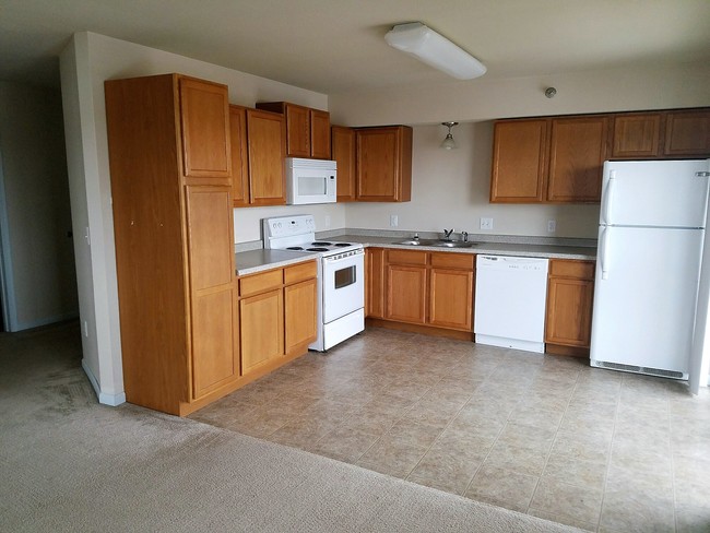 Building Photo - Wheatland Estates Rental