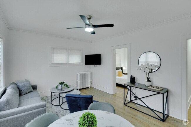 Building Photo - 250 Meigs St Rental