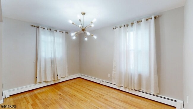 Photo - 40 Howard St