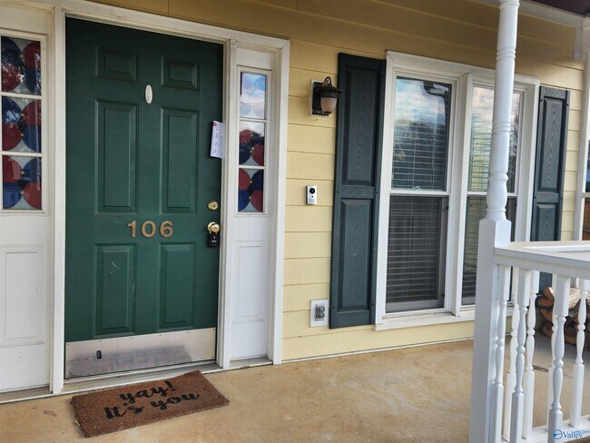 Photo - 106 Longleaf Ln