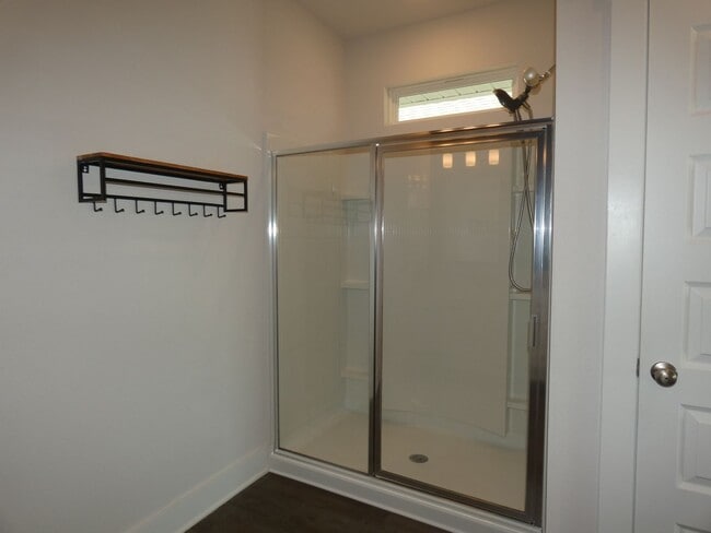 Photo - 4-Bedroom Craftsman-Style Home