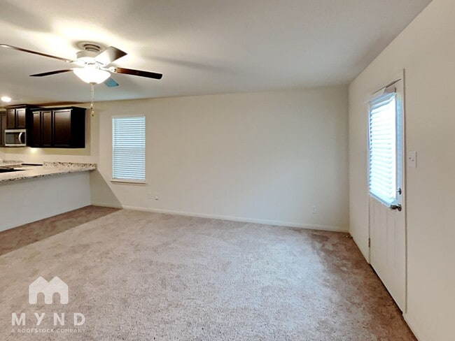 Photo - 7331 Anchor Cyn