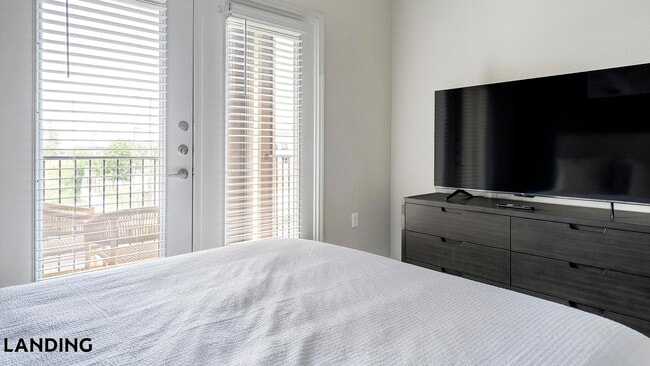 Photo - 130 Camino De Oro Unit 709