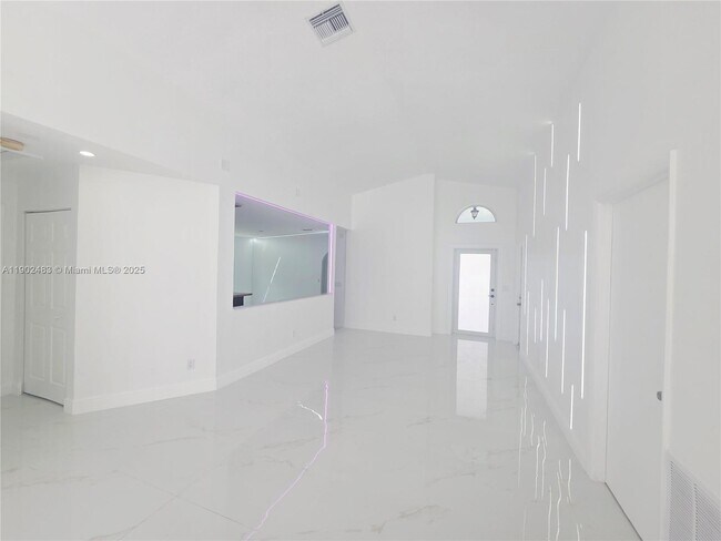 Photo - 4490 SW 19th St