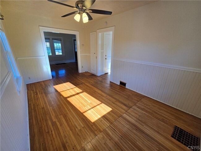 Photo - 176 Mayar St