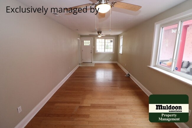Photo - Adorable 1.5 Story Home - Pets Ok! Nicely ...