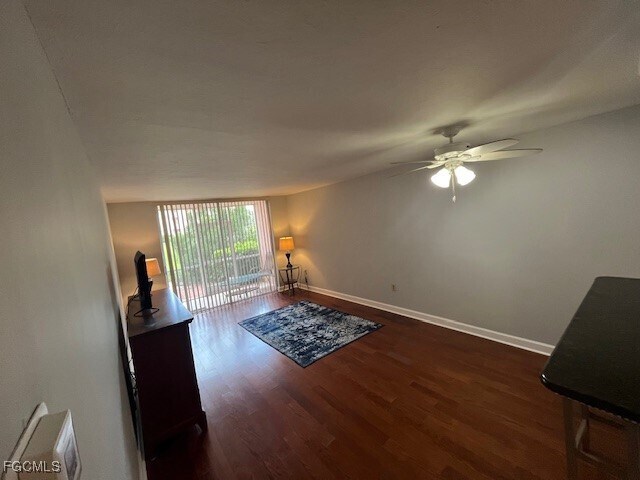 Photo - 150 Turtle Lake Ct Unit 107