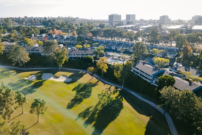 Building Photo - Fairway at Big Canyon