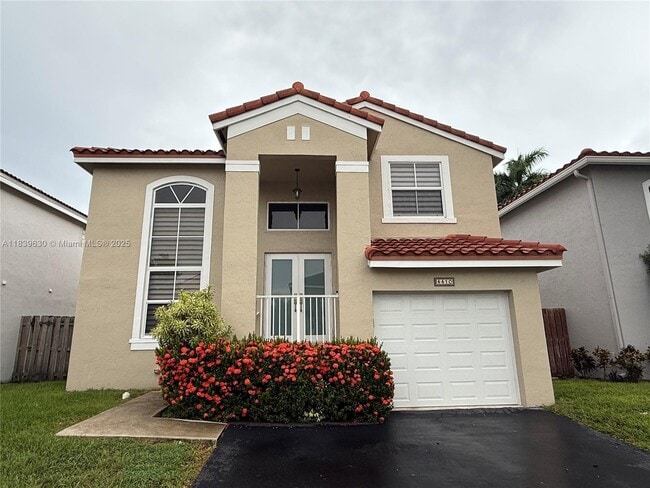 Photo - 4410 SW 82nd Way House