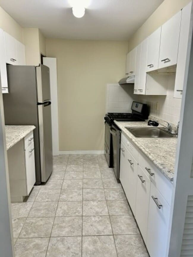 Photo - Regency Tower Condo LLC Unidad 1