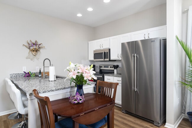 Kitchen with new appliances - 449 Olive Branch Way