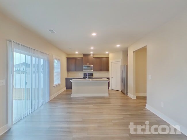 Photo - 202 Garrison Grove Dr