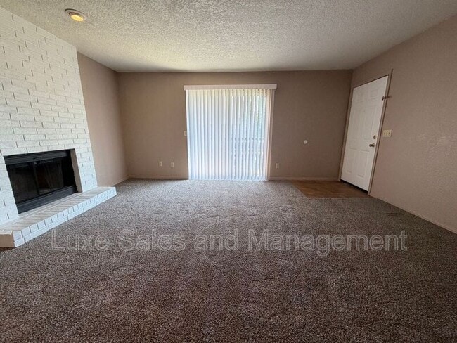 Photo - 3200 W Britton Rd Unidad 282