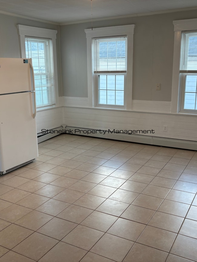 Photo - 37 Congregational St Unidad 2