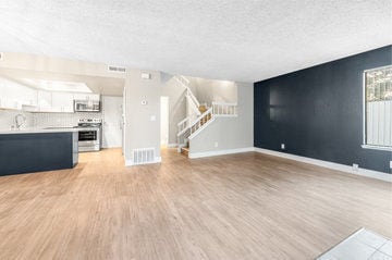 Photo - Mariposa Fremont