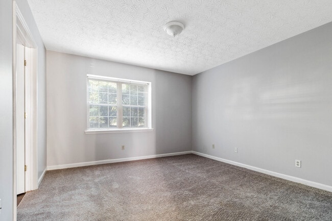 EAGLE CREEK TOWNHOMES