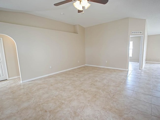 Photo - 2139 Sandridge Cir