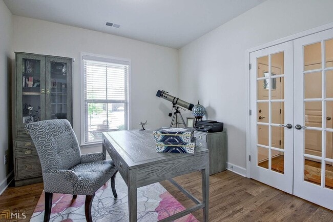 Photo - 212 Florence Rd