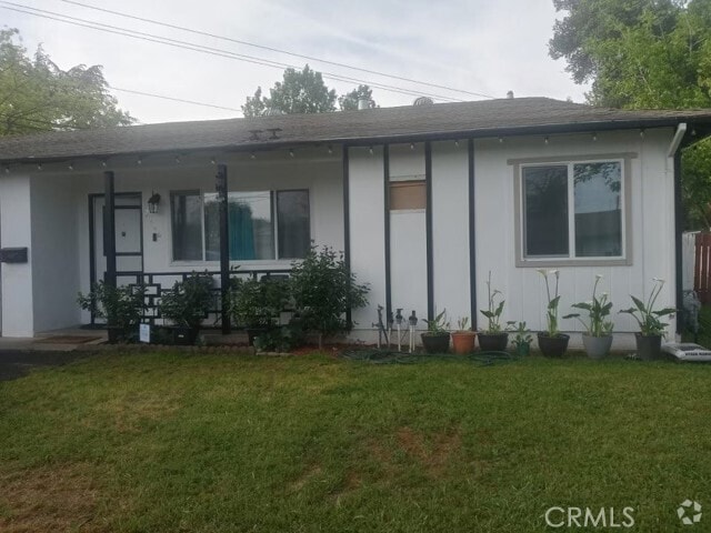 Building Photo - 2140 Woodlawn Dr Rental