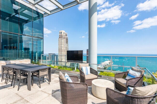 Building Photo - North Water Apartments