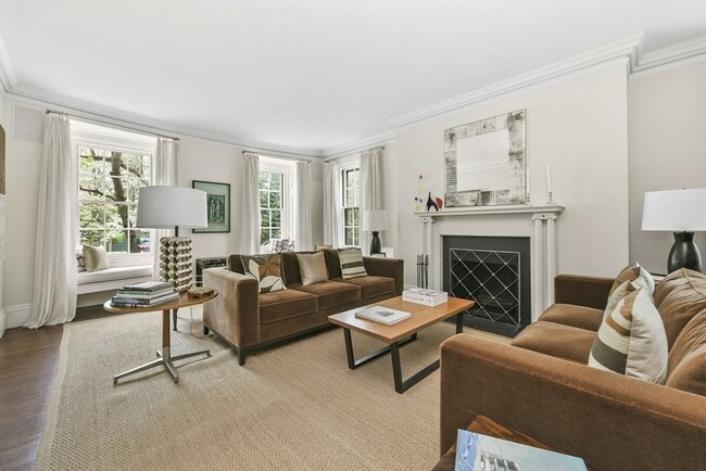 Photo - 17 Farrar St