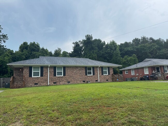 Building Photo - 3116 Plantation Dr Rental