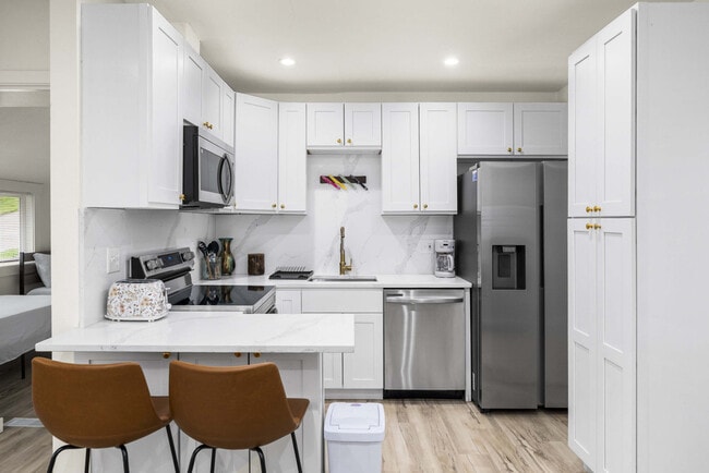 Photo - 815 SW Cloverdale St Unidad ID1391351P