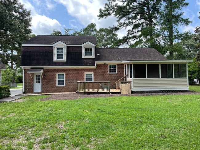 Photo - River Bend Rental