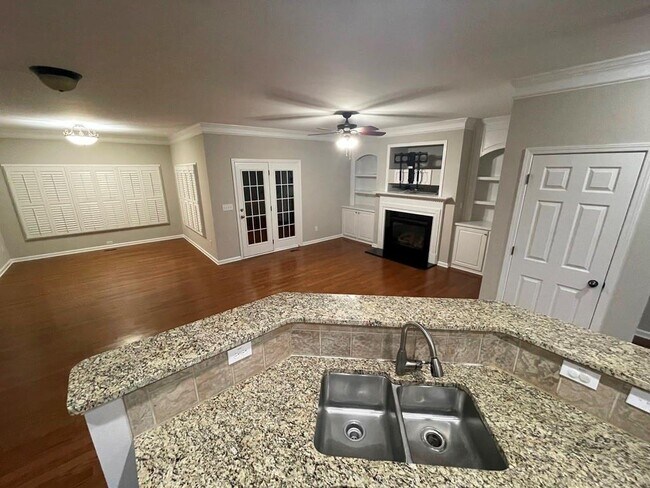 Photo - 12785 Doe Dr