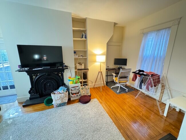 Photo - 17 Clinton St Unidad 1