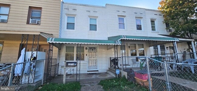 Building Photo - 1231 Church St