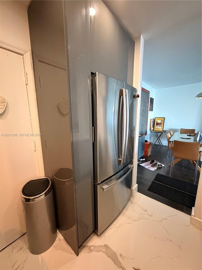 Photo - 1200 West Ave Unidad 1431