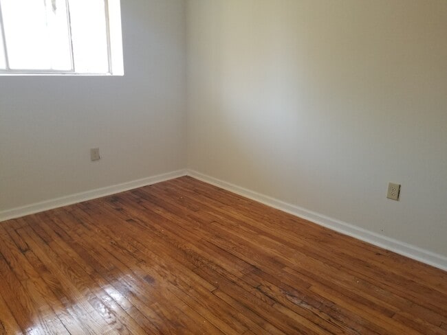 Bedroom1 - 3903 Corse Ave Unidad A