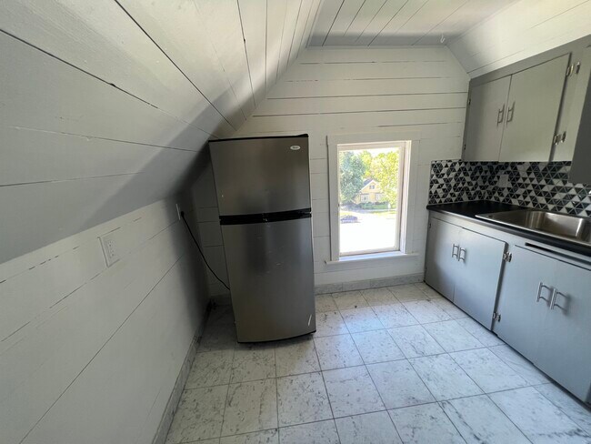 Photo - 1127 E S Temple St Unit 8