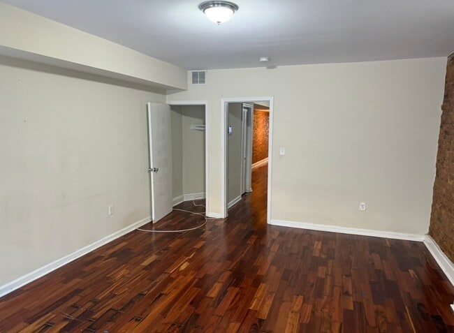 Photo - 2503 N Calvert St Unit 2