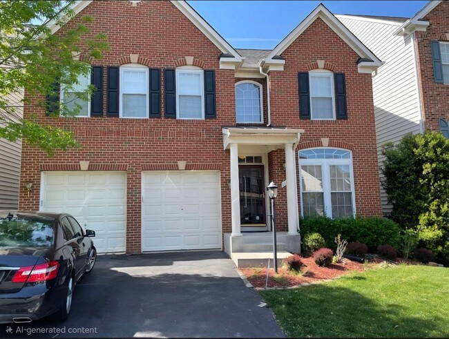 Building Photo - 9908 E Hill Dr