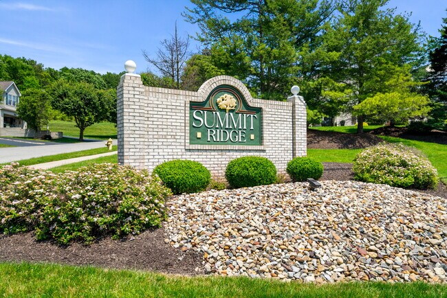 Summit Ridge