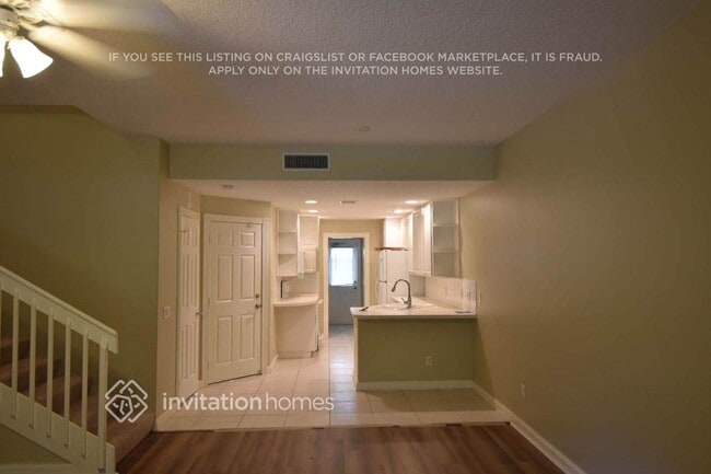 Photo - 3199 E Community Dr