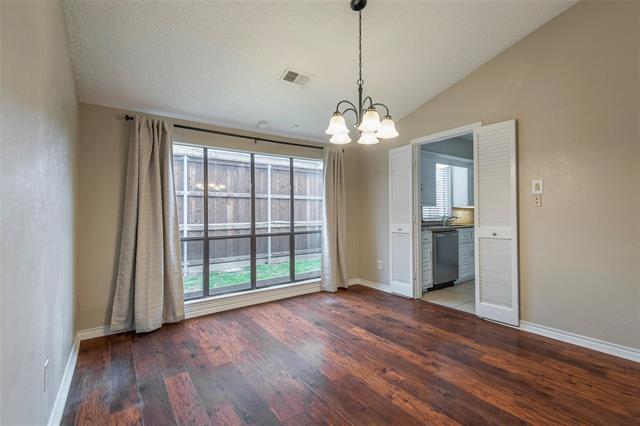 Photo - 649 Sheffield Dr