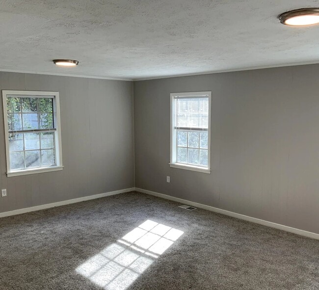 Photo - 219 Stonewall St