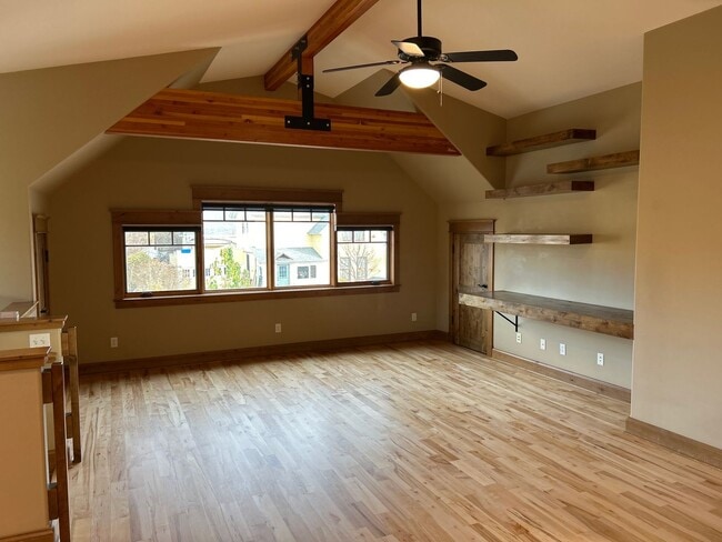 Photo - 205 N Bozeman Ave Unidad Condo